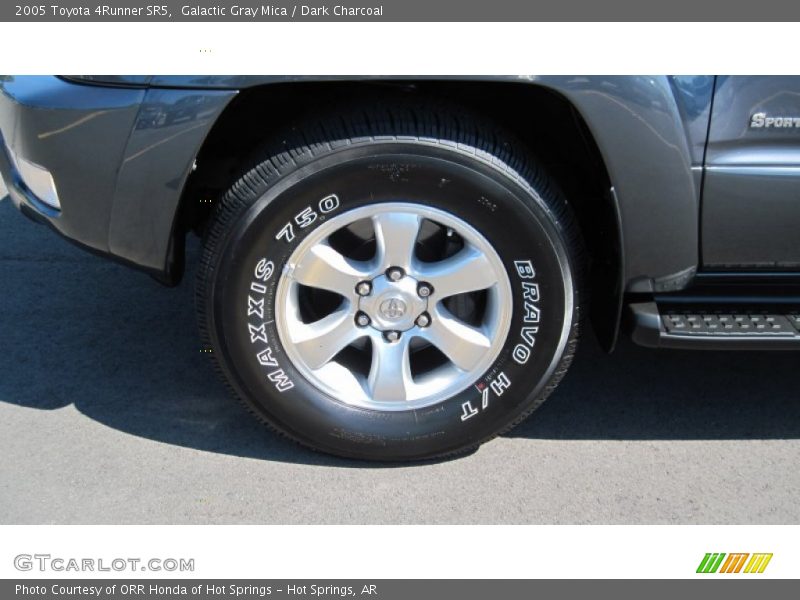 Galactic Gray Mica / Dark Charcoal 2005 Toyota 4Runner SR5
