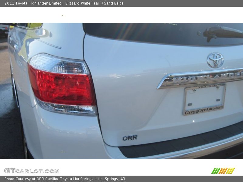 Blizzard White Pearl / Sand Beige 2011 Toyota Highlander Limited