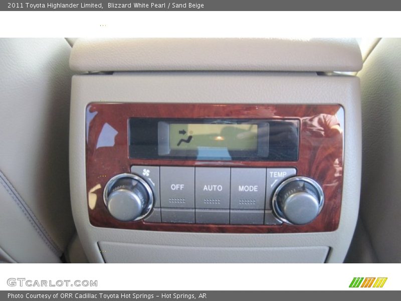 Blizzard White Pearl / Sand Beige 2011 Toyota Highlander Limited