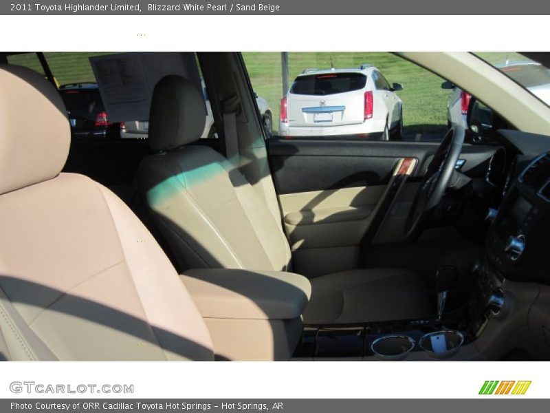 Blizzard White Pearl / Sand Beige 2011 Toyota Highlander Limited