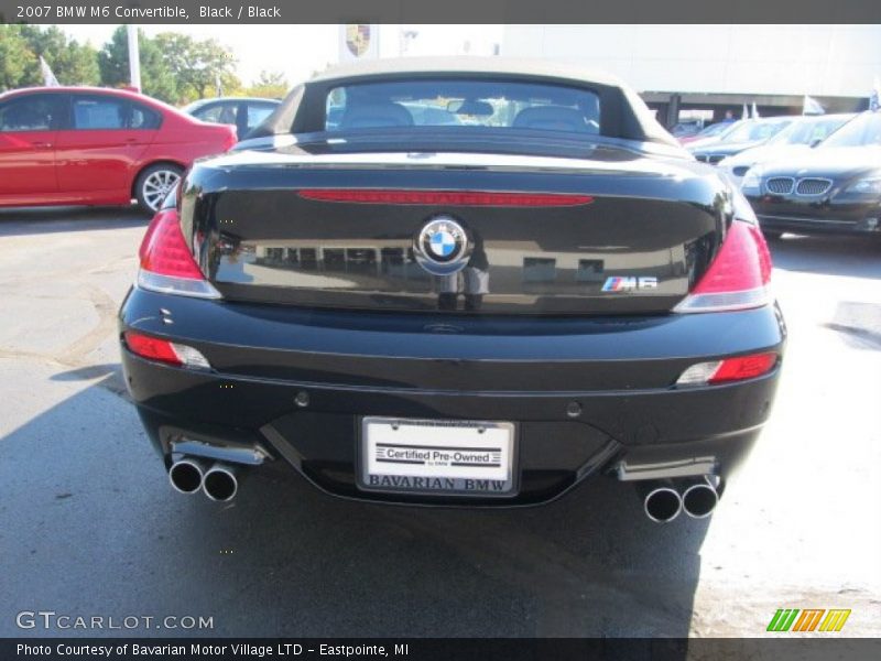 Black / Black 2007 BMW M6 Convertible