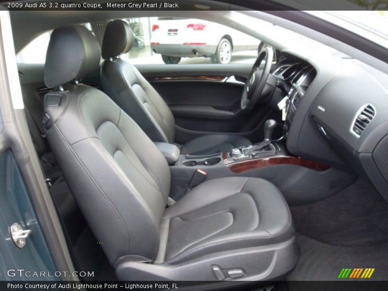  2009 A5 3.2 quattro Coupe Black Interior