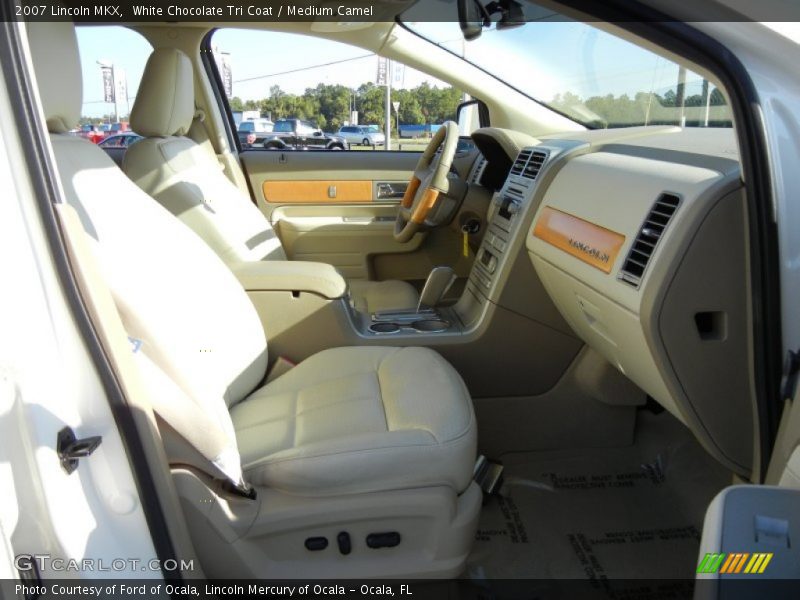 White Chocolate Tri Coat / Medium Camel 2007 Lincoln MKX