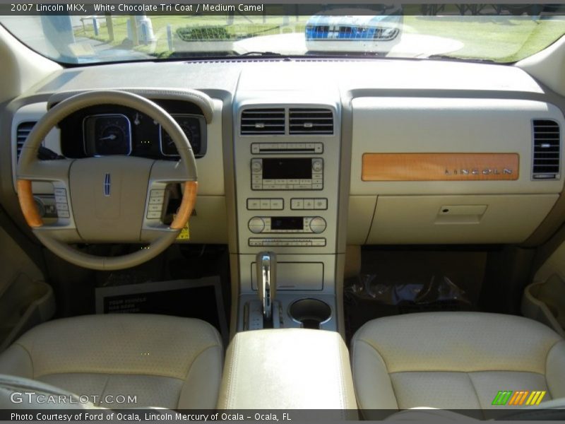 White Chocolate Tri Coat / Medium Camel 2007 Lincoln MKX