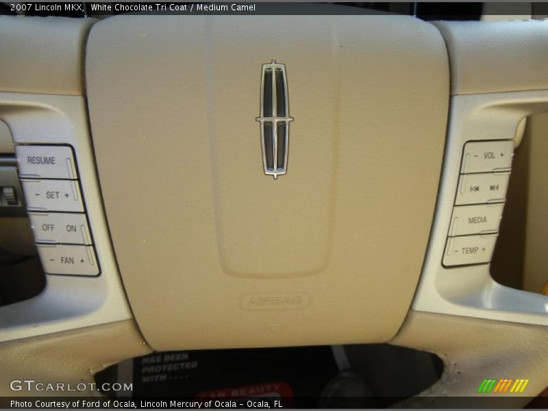 White Chocolate Tri Coat / Medium Camel 2007 Lincoln MKX