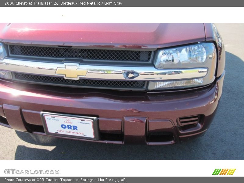 Bordeaux Red Metallic / Light Gray 2006 Chevrolet TrailBlazer LS