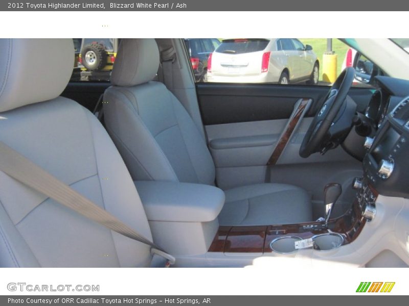 Blizzard White Pearl / Ash 2012 Toyota Highlander Limited