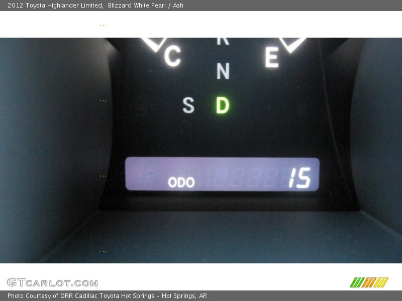 Blizzard White Pearl / Ash 2012 Toyota Highlander Limited