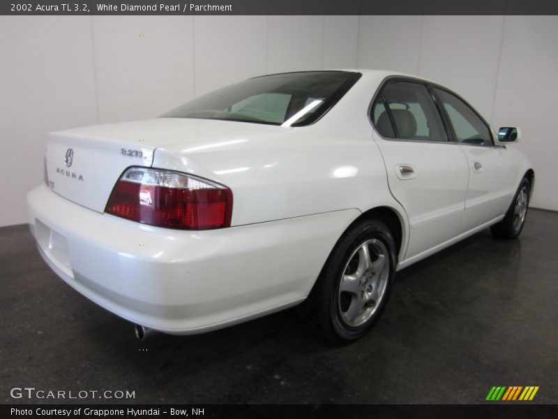 White Diamond Pearl / Parchment 2002 Acura TL 3.2