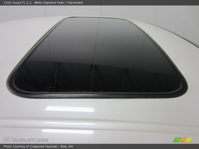 White Diamond Pearl / Parchment 2002 Acura TL 3.2