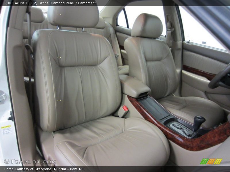 White Diamond Pearl / Parchment 2002 Acura TL 3.2