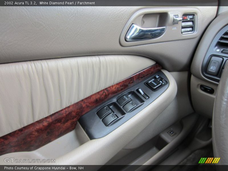 White Diamond Pearl / Parchment 2002 Acura TL 3.2