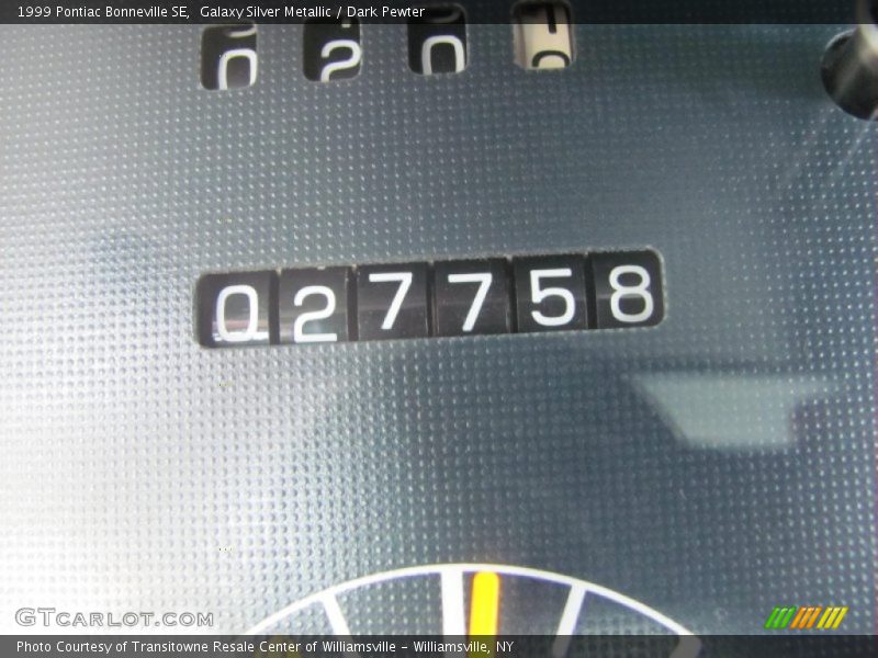 Galaxy Silver Metallic / Dark Pewter 1999 Pontiac Bonneville SE