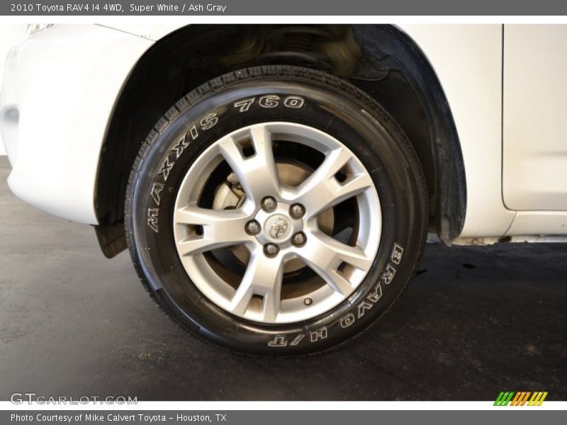 Super White / Ash Gray 2010 Toyota RAV4 I4 4WD