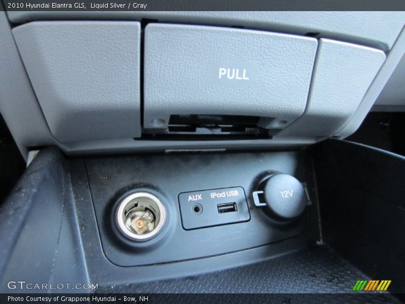 Liquid Silver / Gray 2010 Hyundai Elantra GLS