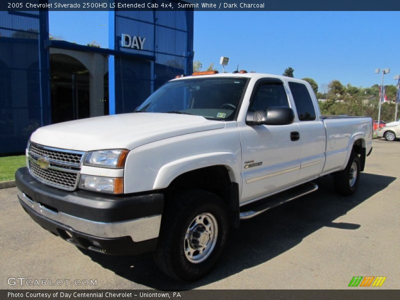 Summit White / Dark Charcoal 2005 Chevrolet Silverado 2500HD LS Extended Cab 4x4