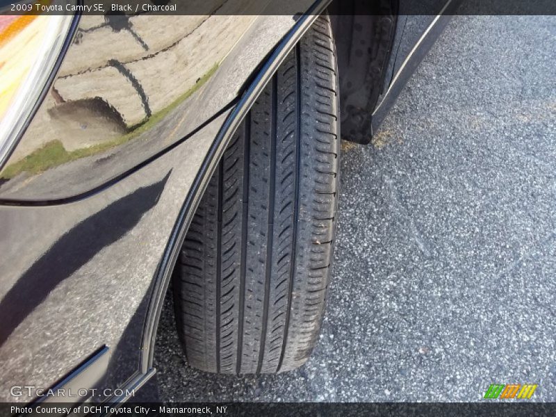 Black / Charcoal 2009 Toyota Camry SE