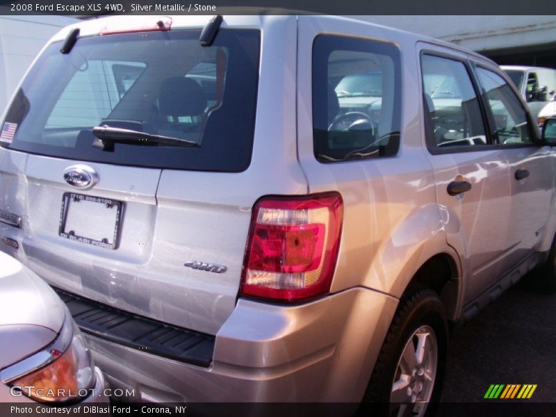 Silver Metallic / Stone 2008 Ford Escape XLS 4WD