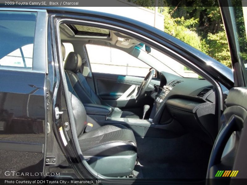 Black / Charcoal 2009 Toyota Camry SE