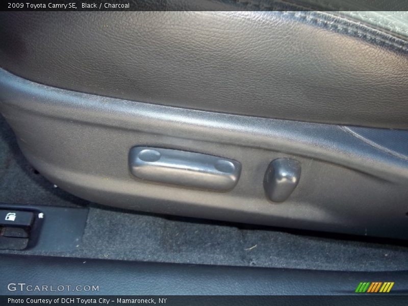 Black / Charcoal 2009 Toyota Camry SE