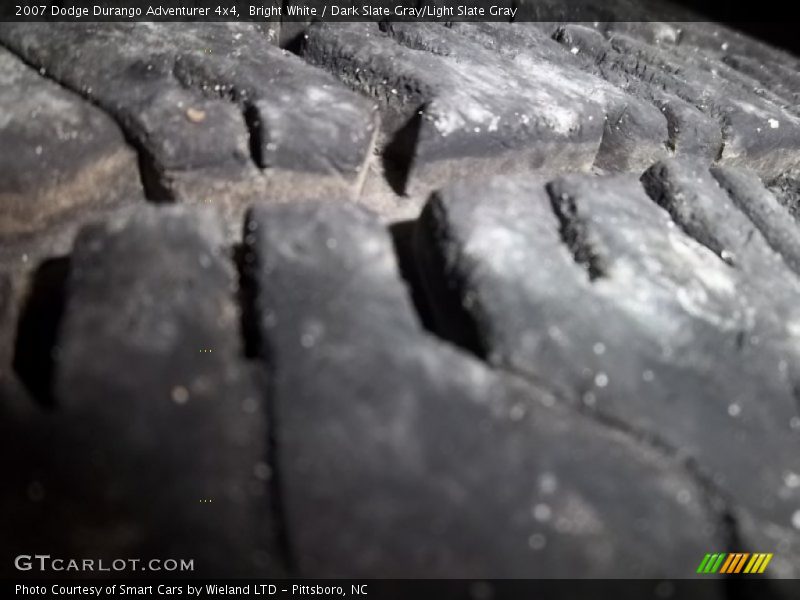 Bright White / Dark Slate Gray/Light Slate Gray 2007 Dodge Durango Adventurer 4x4