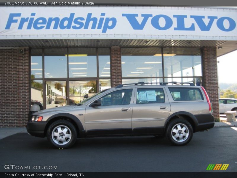 Ash Gold Metallic / Beige 2001 Volvo V70 XC AWD