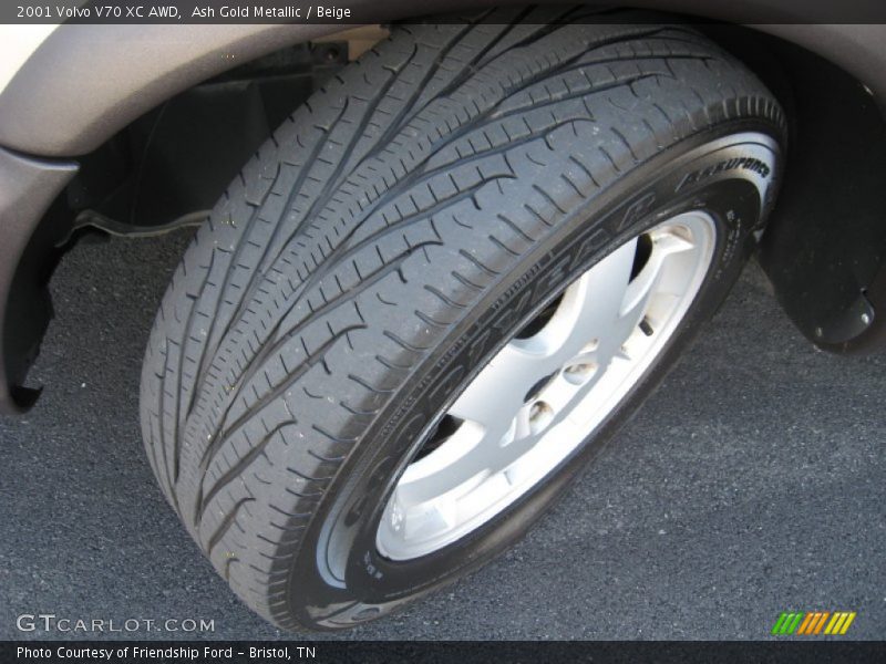Ash Gold Metallic / Beige 2001 Volvo V70 XC AWD