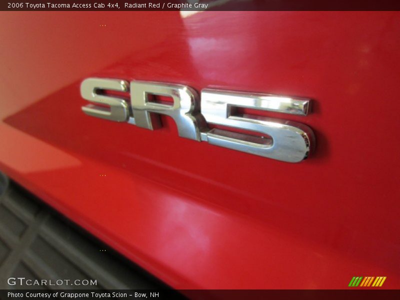 Radiant Red / Graphite Gray 2006 Toyota Tacoma Access Cab 4x4
