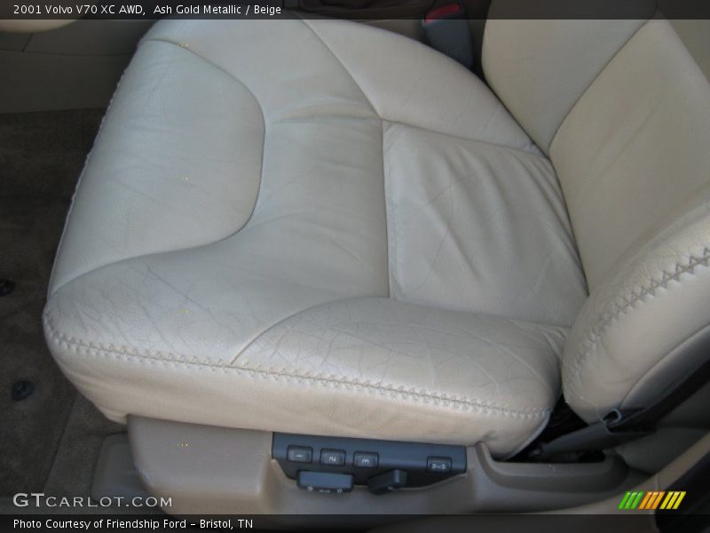 Ash Gold Metallic / Beige 2001 Volvo V70 XC AWD