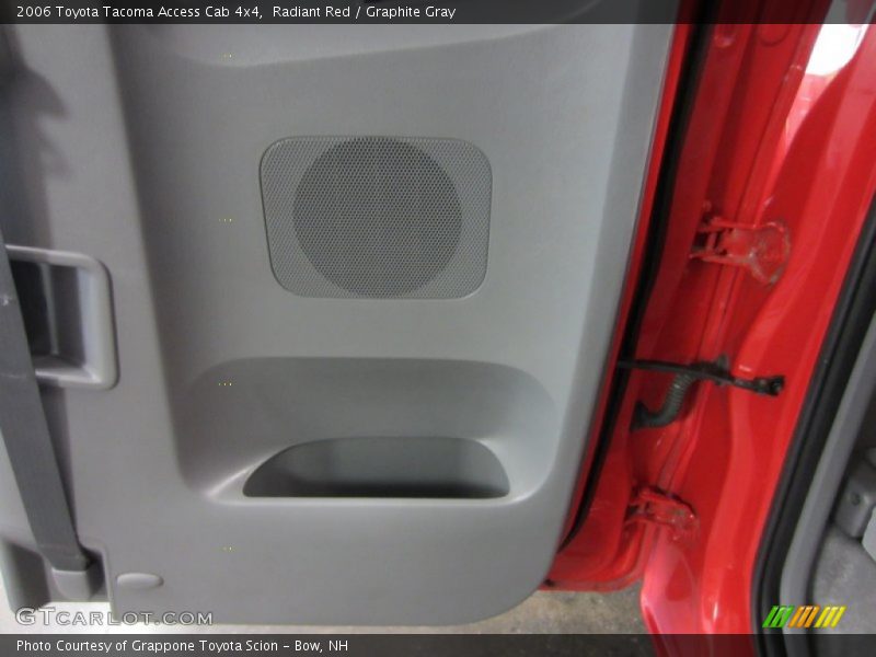 Radiant Red / Graphite Gray 2006 Toyota Tacoma Access Cab 4x4