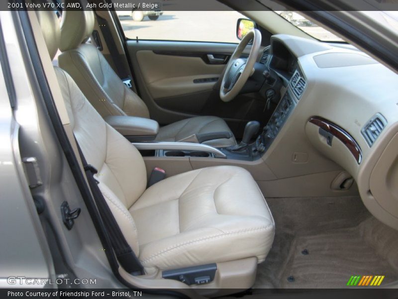 Ash Gold Metallic / Beige 2001 Volvo V70 XC AWD