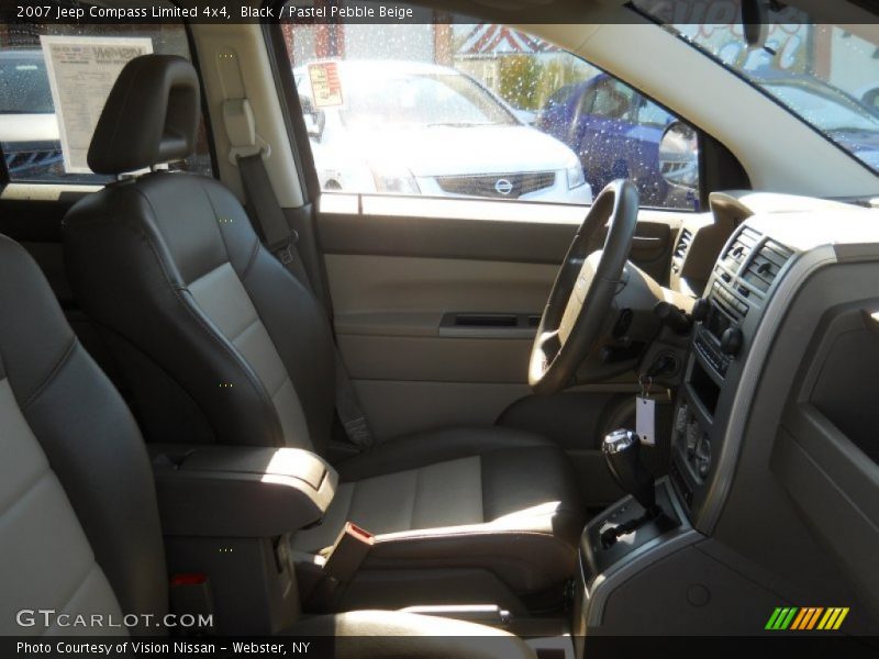 Black / Pastel Pebble Beige 2007 Jeep Compass Limited 4x4
