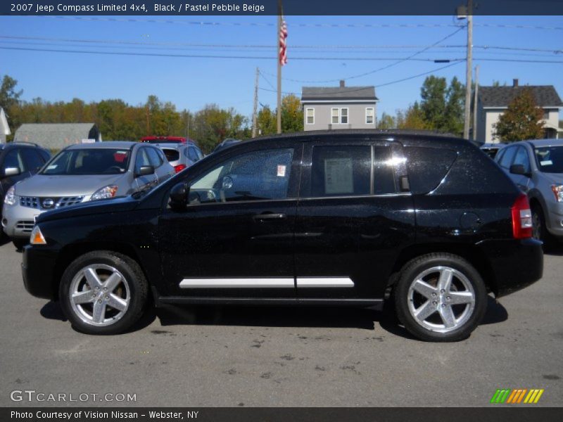 Black / Pastel Pebble Beige 2007 Jeep Compass Limited 4x4