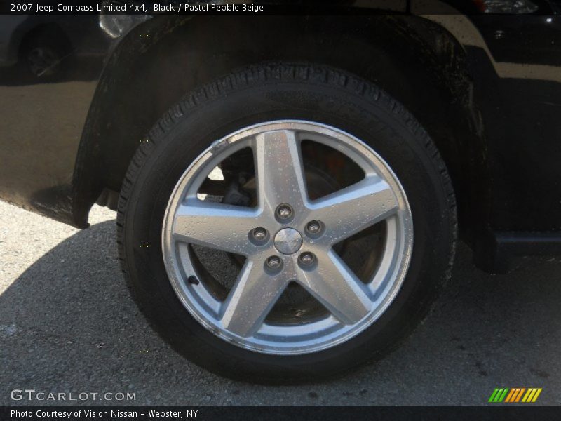 Black / Pastel Pebble Beige 2007 Jeep Compass Limited 4x4