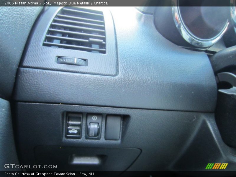 Majestic Blue Metallic / Charcoal 2006 Nissan Altima 3.5 SE
