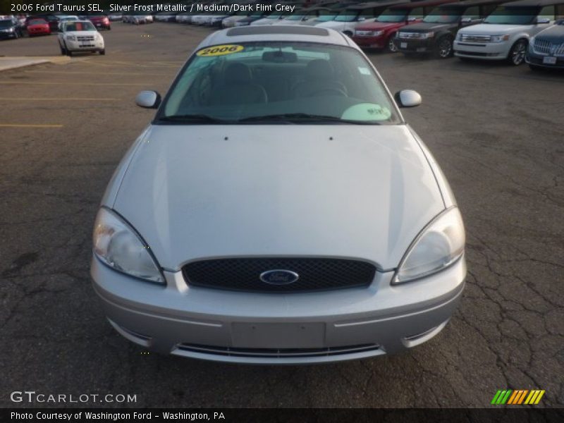 Silver Frost Metallic / Medium/Dark Flint Grey 2006 Ford Taurus SEL