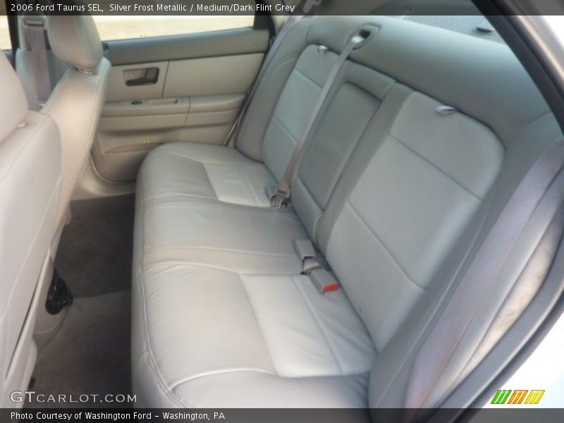 Silver Frost Metallic / Medium/Dark Flint Grey 2006 Ford Taurus SEL