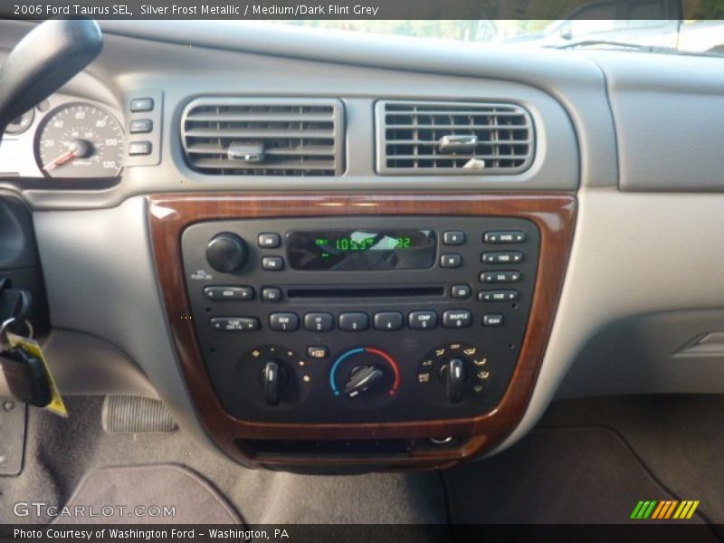 Silver Frost Metallic / Medium/Dark Flint Grey 2006 Ford Taurus SEL