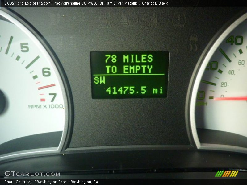 Brilliant Silver Metallic / Charcoal Black 2009 Ford Explorer Sport Trac Adrenaline V8 AWD