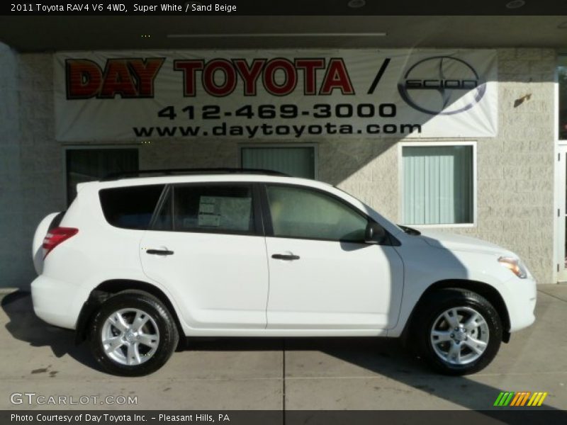 Super White / Sand Beige 2011 Toyota RAV4 V6 4WD