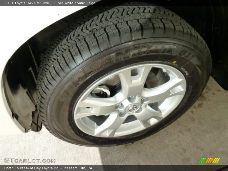 Super White / Sand Beige 2011 Toyota RAV4 V6 4WD
