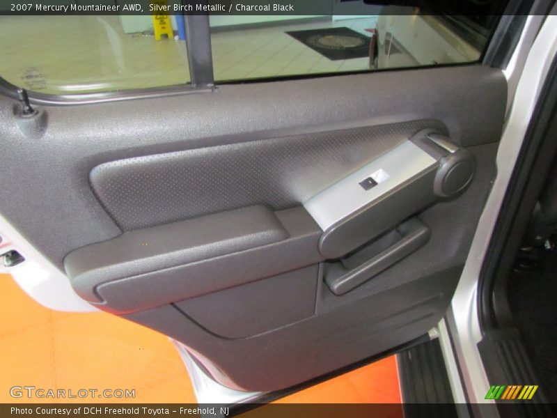 Silver Birch Metallic / Charcoal Black 2007 Mercury Mountaineer AWD
