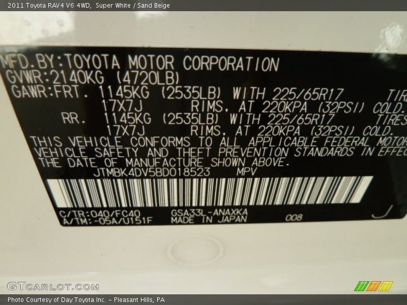 Super White / Sand Beige 2011 Toyota RAV4 V6 4WD