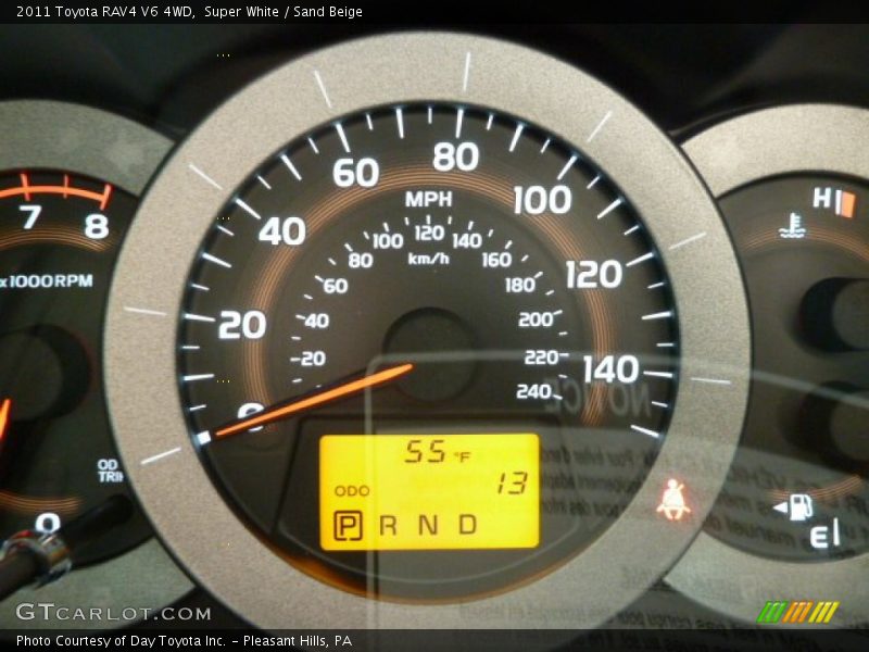 Super White / Sand Beige 2011 Toyota RAV4 V6 4WD