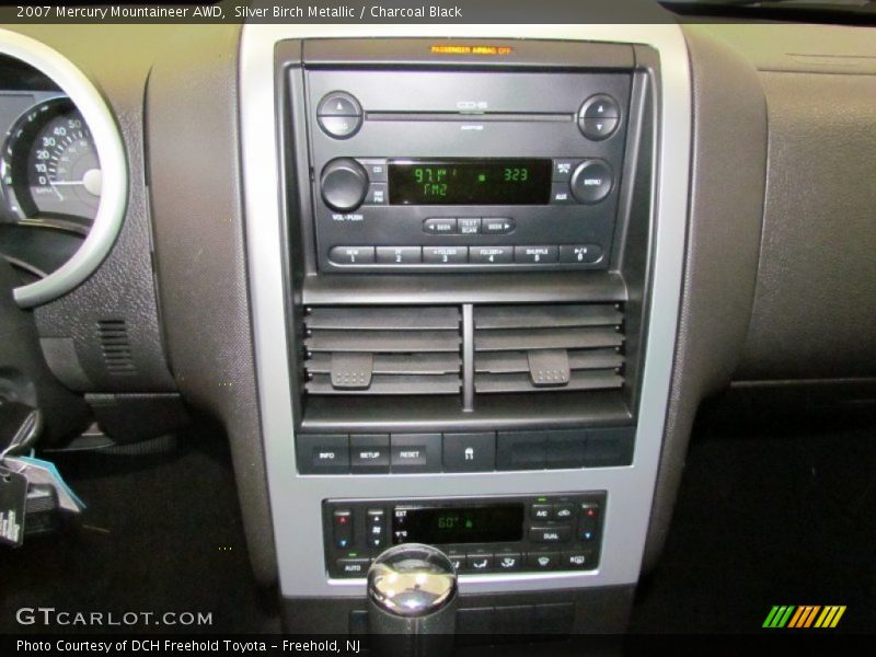 Silver Birch Metallic / Charcoal Black 2007 Mercury Mountaineer AWD