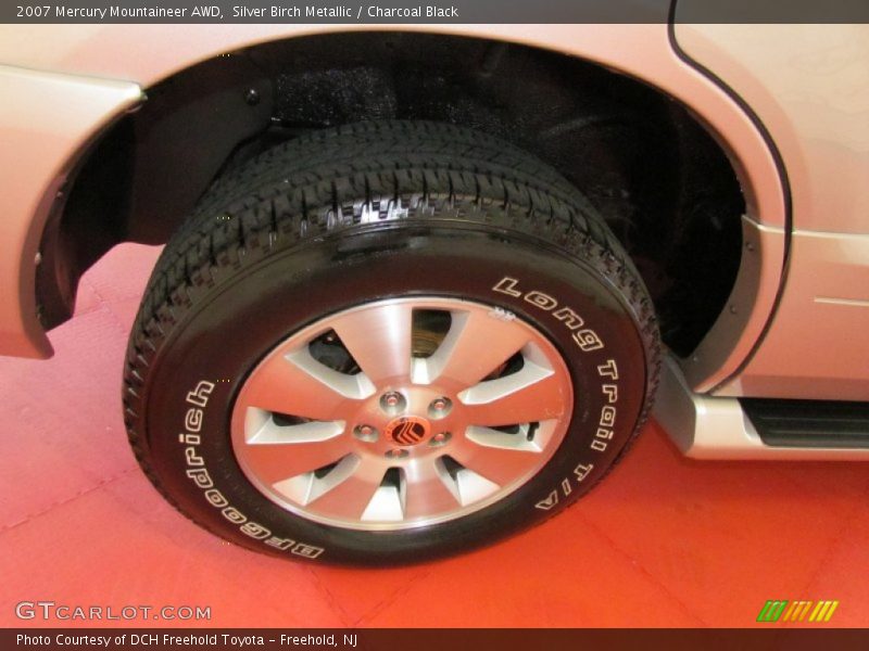 Silver Birch Metallic / Charcoal Black 2007 Mercury Mountaineer AWD