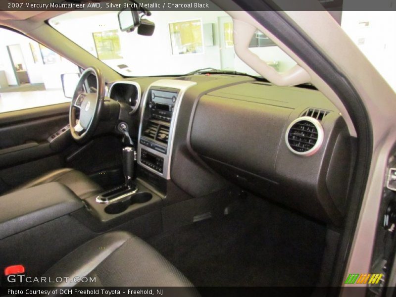 Silver Birch Metallic / Charcoal Black 2007 Mercury Mountaineer AWD