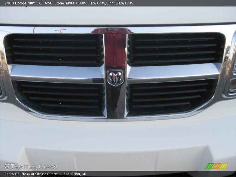 Stone White / Dark Slate Gray/Light Slate Gray 2008 Dodge Nitro SXT 4x4