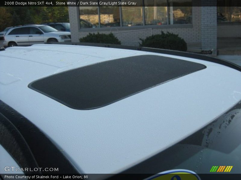 Stone White / Dark Slate Gray/Light Slate Gray 2008 Dodge Nitro SXT 4x4