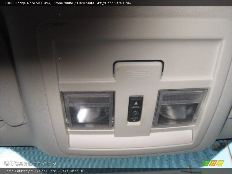 Stone White / Dark Slate Gray/Light Slate Gray 2008 Dodge Nitro SXT 4x4